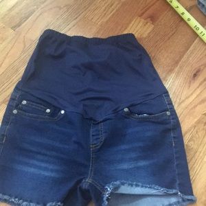 Oh’Mamma Jean shorts small